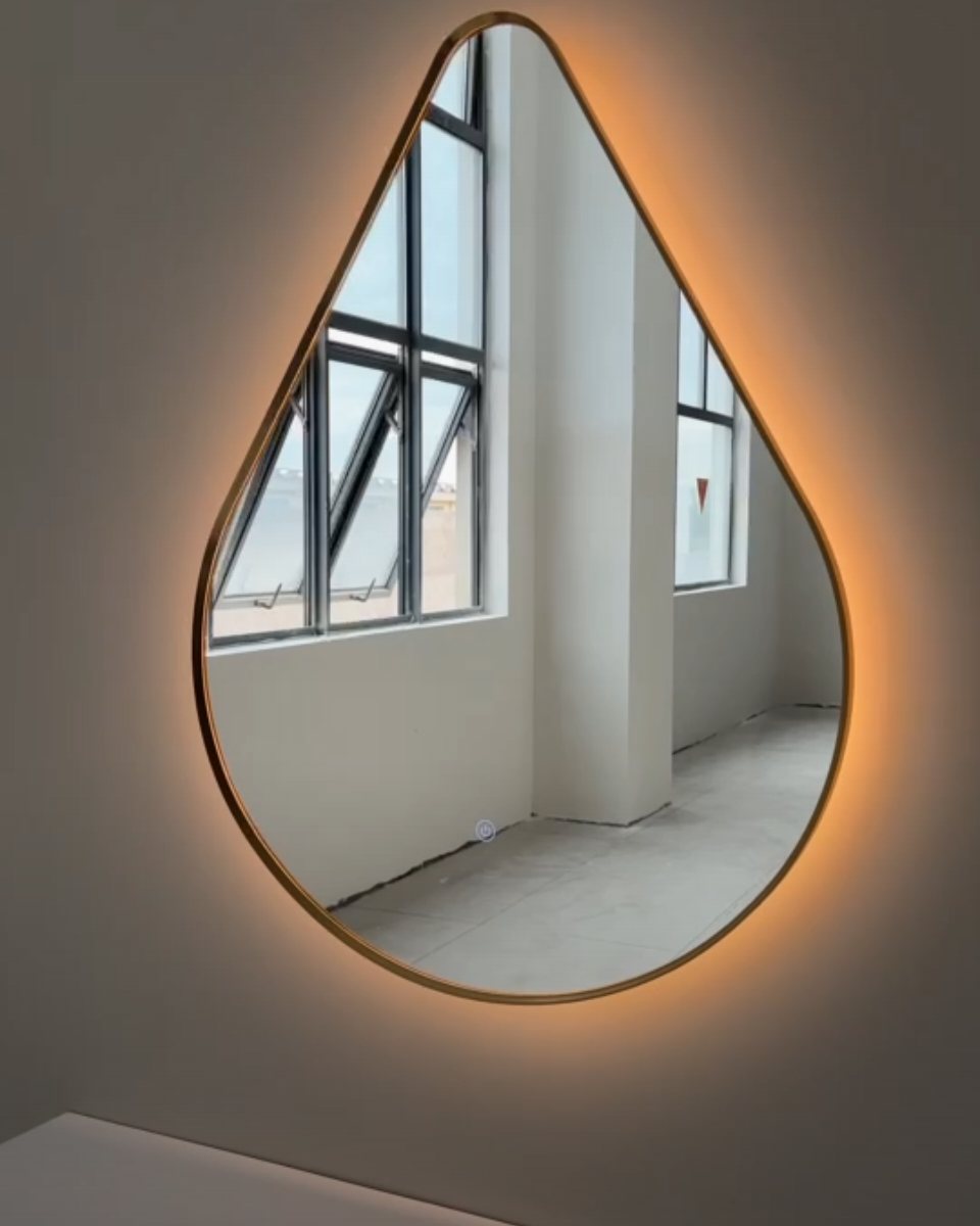 水滴形金色边框背光 LED 浴室镜 - 触摸控制